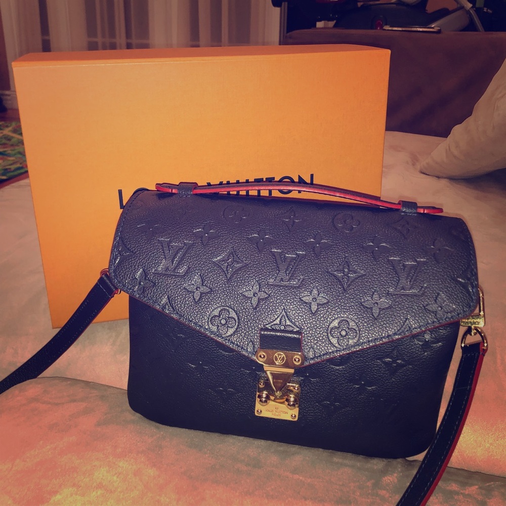 Pochette Metis Louis Vuitton